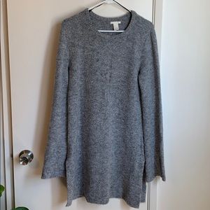 Cozy sweater. Tunic fit with side slits at bottom